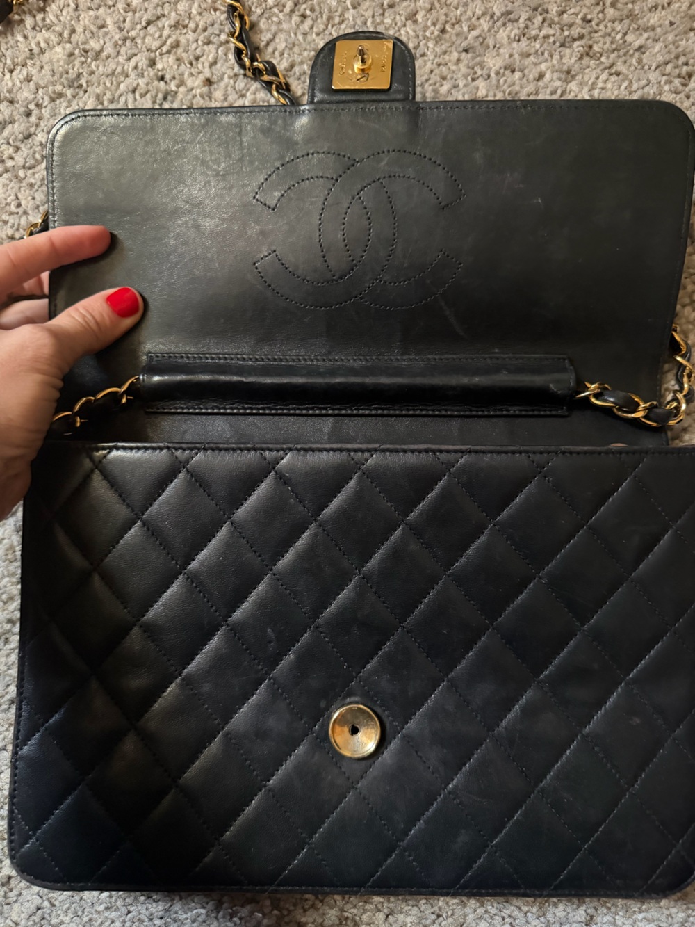 Vintage Chanel Classic Medium Single Flap Bag Black Lambskin Gold 97’-99’ - Picture 8 of 13